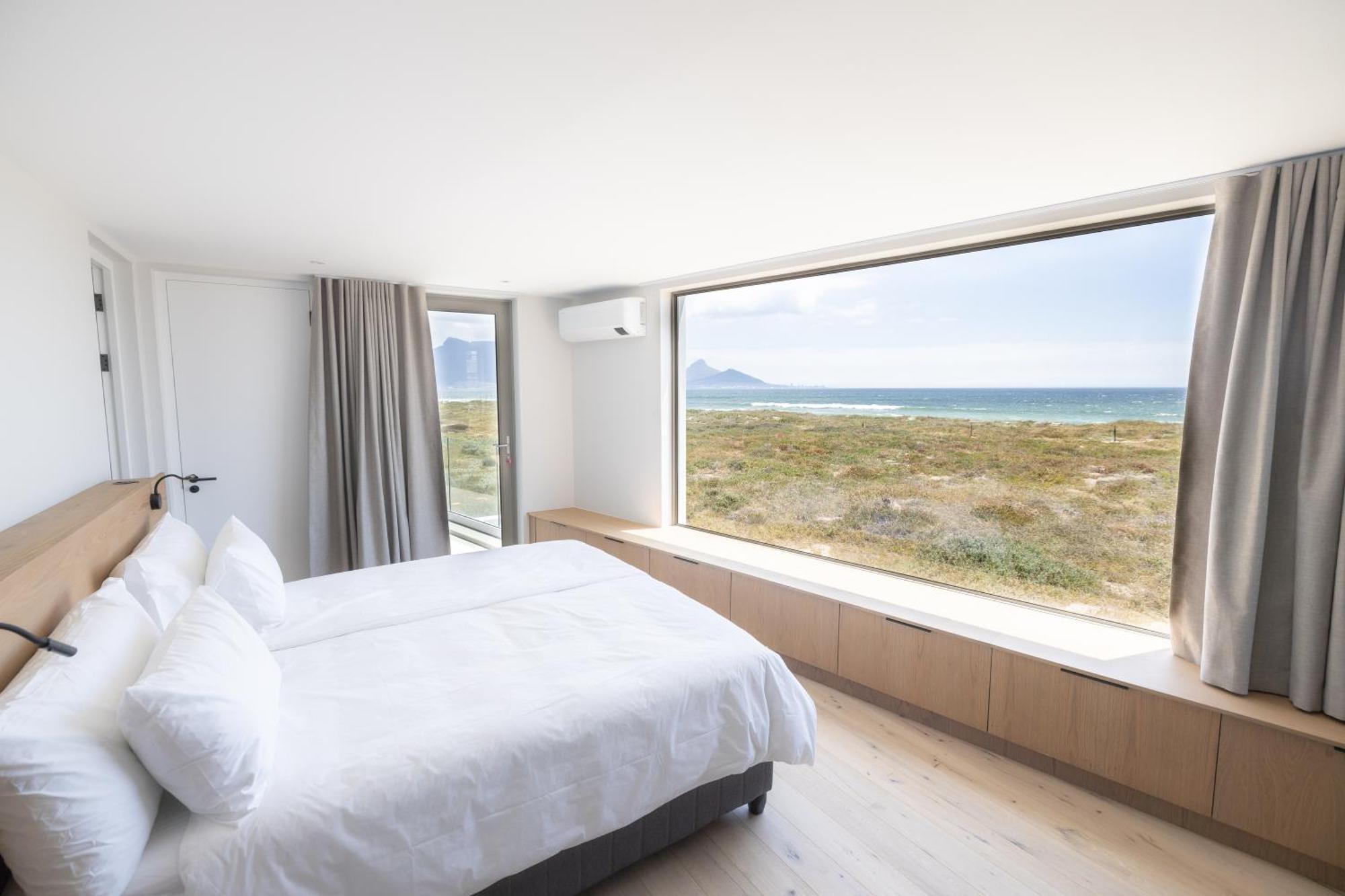 Ocean 9 - Sunset Beachfront Residency ケープタウン エクステリア 写真